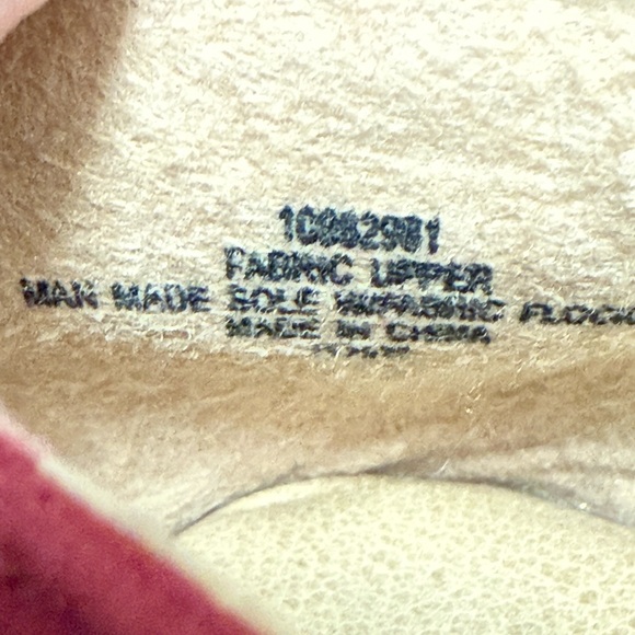 NWOT Torrid Burgundy Suede Ballet Flats Boho Romantic 11.5 W Discontinued Style - Picture 5 of 11